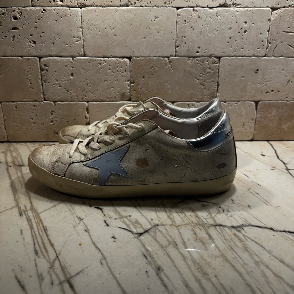Golden Goose Superstars